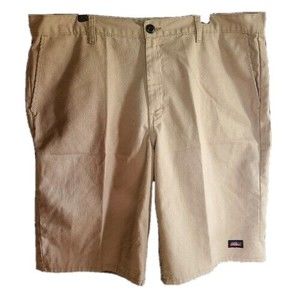 Dickies Men's Utility Shorts Relaxed Fit, 12" Inseam, 5-Pocket Design - Size 40